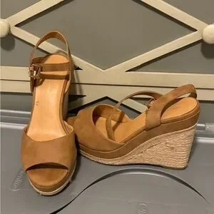 Tommy Hilfiger wedge sandal